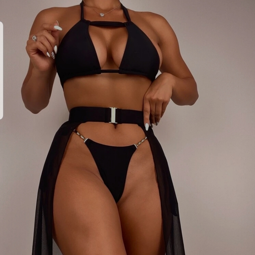 Bathing suit with skirt cover up
